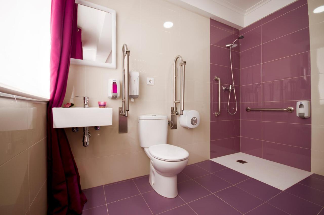 Shiku Hostel Lugo Bagian luar foto